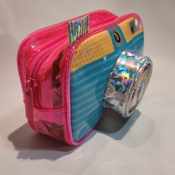 Fun camera travel pouch bag - Picture 2 of 9